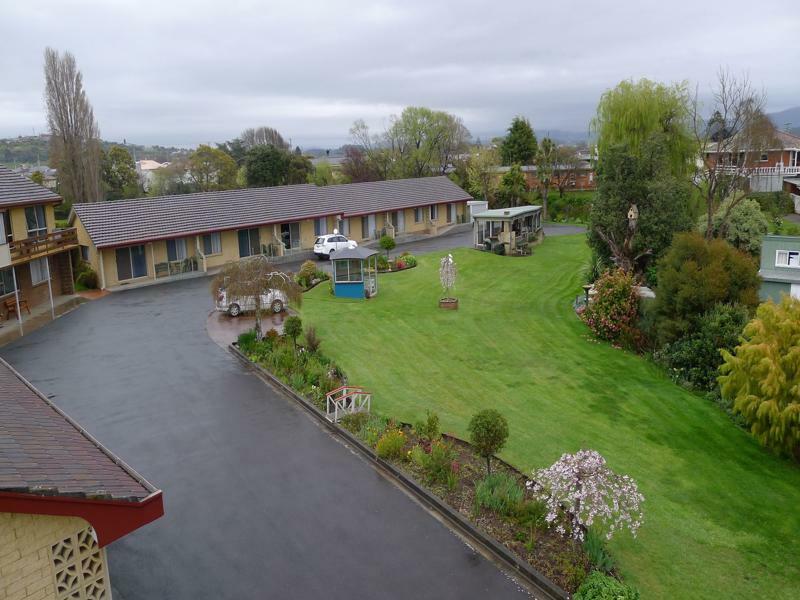 Willaway Motel Apartments アルバーストン エクステリア 写真
