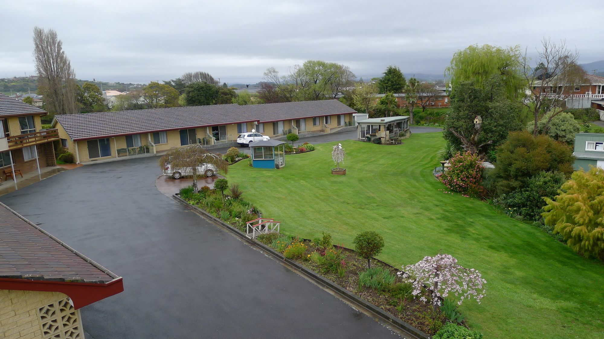 Willaway Motel Apartments アルバーストン エクステリア 写真